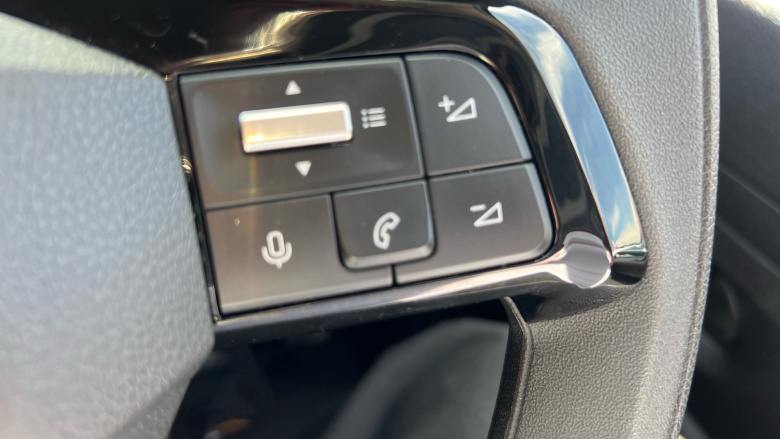 Peugeot Expert L2 Diesel 1.5 BlueHDi 120 Professional Van